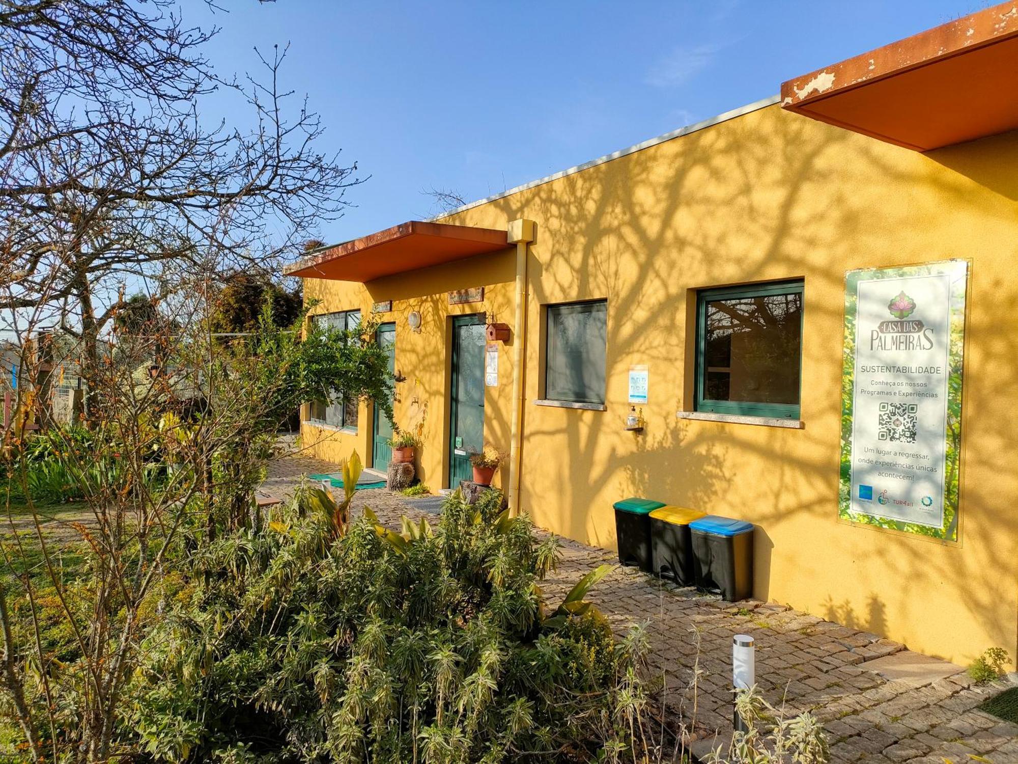 Casa Das Palmeiras-Pedagogic Farm Мангуалди Номер фото